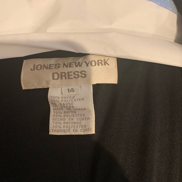 Black Faux wrap dress - Picture 2 of 2